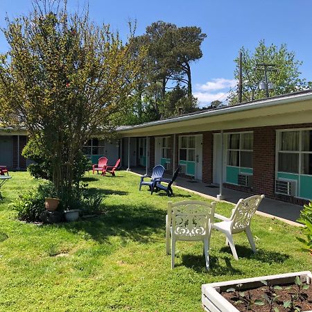 Bay Inn Hotel North Camellia Acres Esterno foto